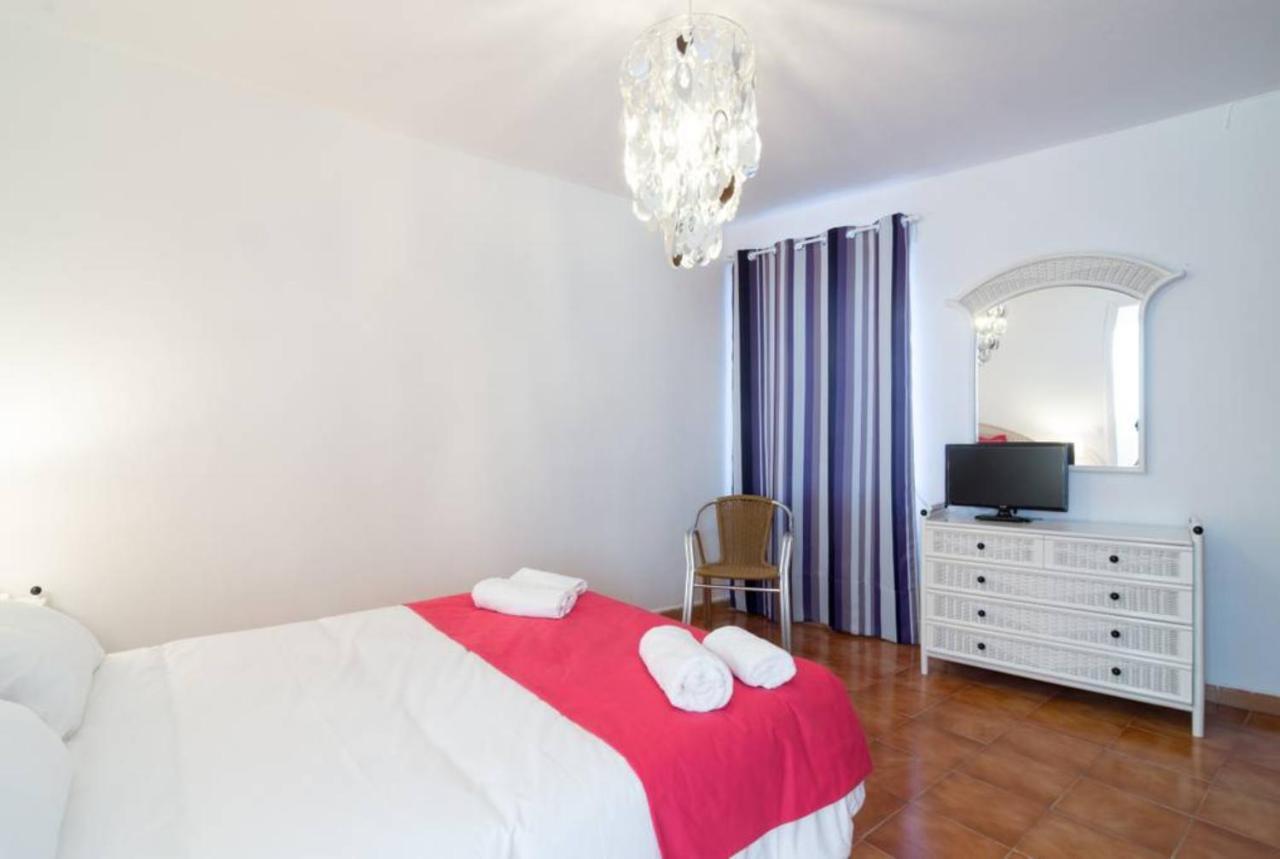 Apartamentos Bolsa Larios Малага Екстериор снимка