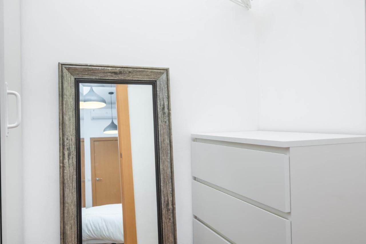 Apartamentos Bolsa Larios Малага Екстериор снимка