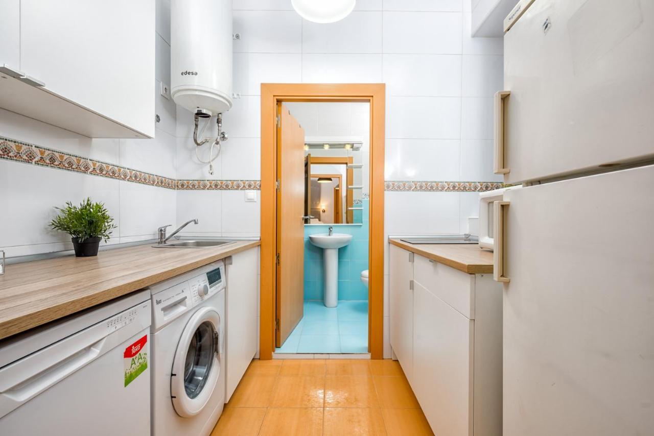 Apartamentos Bolsa Larios Малага Екстериор снимка